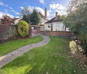 Southend Road, Hockley, SS5 - Photo 3