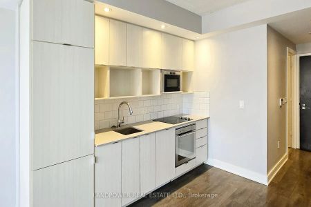 89 McGill Street #3103 - Photo 2