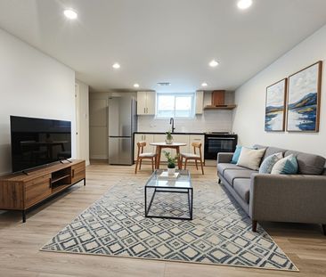 For Lease - 2368 Drury Lane, Parkway Park - Queensway Terrace S and... - Photo 2