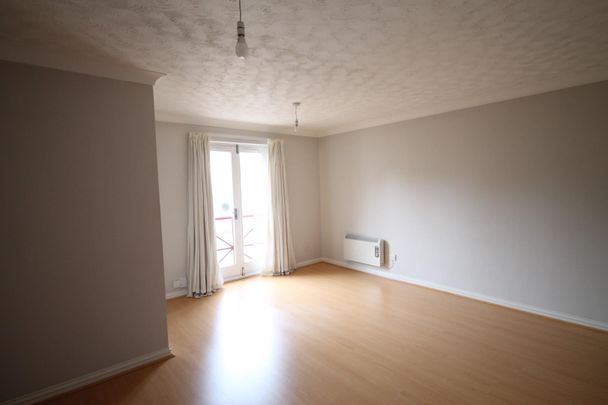 Chamberlin Court, Westfield Lane - Photo 1