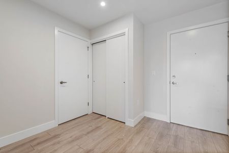 GARRISON CENTRAL 2- 106B - GC106B - Photo 4