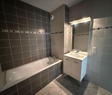 Location Appartement 2 pièces 48m² - Photo 4