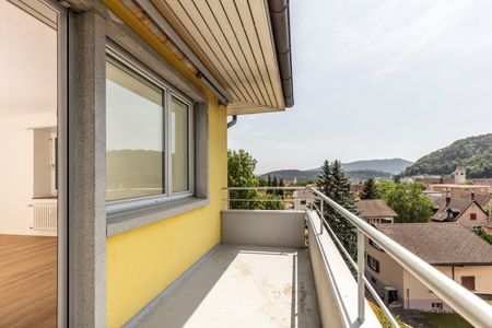 "attraktive Familienwohnungen, saniert, guteLage" - Photo 3