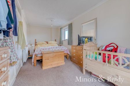 2 bedroom detached bungalow to rent - Photo 5