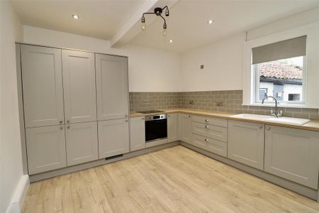 2 bedroom terraced house to rent - Photo 5