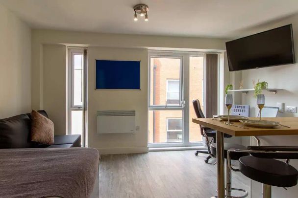 Dover Street Apartments - Premium Studio - Photo 1