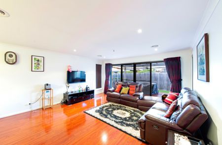 Well Appointed Family Home - Photo 4