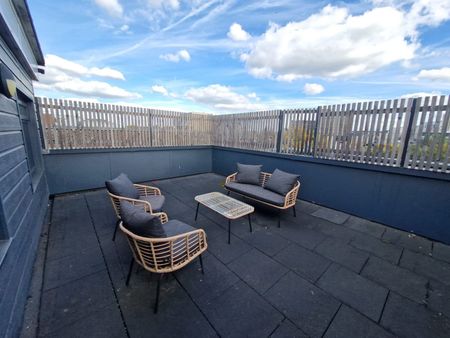 4 bedroom apartment to rent - Photo 4
