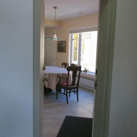 Grand 5½ dans petit immeuble tranquille - Photo 4