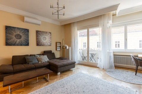 Váci utca - Fotó 1