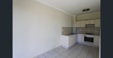 2 Bedroom Spacious Apartment In The Prime Location of Westmead - Photo 4