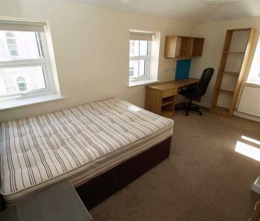 8 Bed - The Clubhouse Loft Apartment, 22-24 Mutley Plain, Plymouth - Photo 6