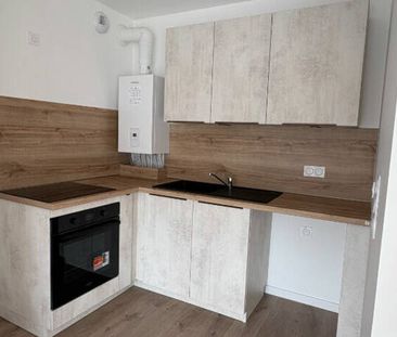 ARS SUR MOSELLE - F2 - RESIDENCE NEUVE - CUISINE EQUIPEE -PARKING - Photo 1