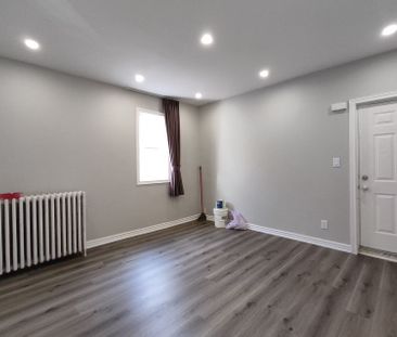 For Lease - 250 Sixth Street Unit# 4, Toronto, Ontario - Photo 5