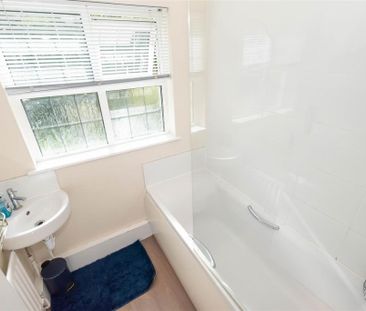 3 bedroom house to rent - Photo 3