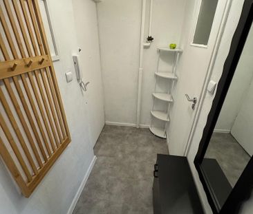 Kawalerka w Podjuchach na wynajem - Photo 5