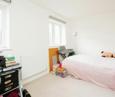 2 bedroom semi-detached house to rent - Photo 5