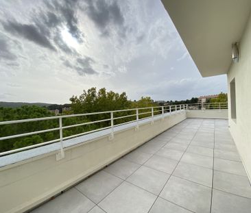 Appartement - Aix-En-Provence (13100) - 56.6 m² - - Photo 3