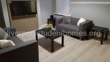 Jubilee Drive, Liverpool - Photo 1