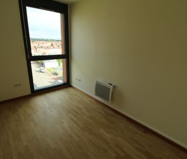 Location Appartement 3 pièces 54m² - Photo 3