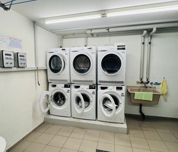 Attraktive 2-Zimmerwohnung mit Lift n Aesch - Ideal für Singles - Foto 2