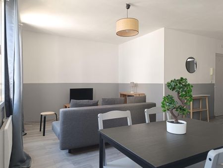 Location Appartement 2 pièces 39m² NARBONNE 11100 - Photo 2