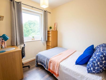 5 bedroom house to rent - Photo 4