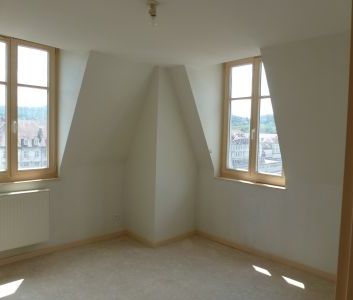 À louer / Appartement F3 / BESANCON CENTRE VILLE - BAS DE BATTANT 2... - Photo 2