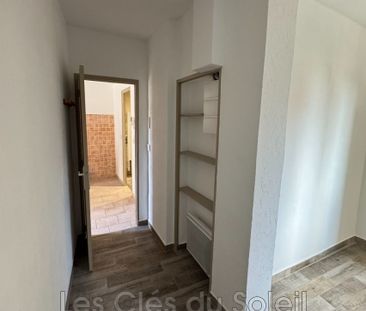 Location Appartement 1 pièce 41m² BRIGNOLES 83170 - Photo 3