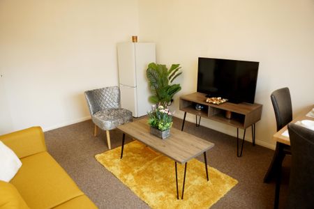 Percy Avenue - Photo 5