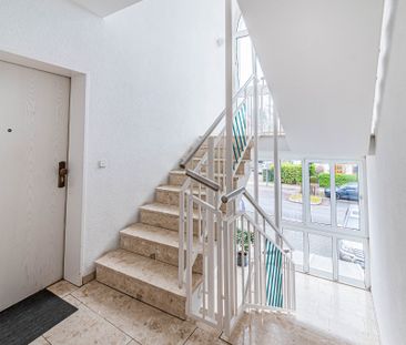 City-Residence: Moderne 2-Zimmer-Wohnung mit Balkon in Bad Homburg - Foto 3