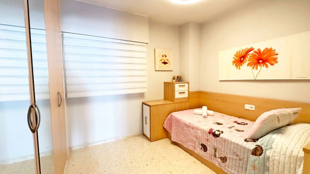 Apartamento de alquiler en Carrer del Clot de la Mota, 32, Playa de Gandia - Photo 1