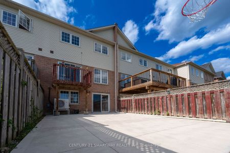 For Lease - 3424 Angel Pass Drive, Mississauga, Ontario - Photo 4