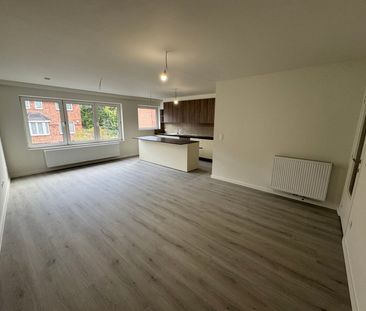 Appartement te huur in Sint-Agatha-Berchem - Foto 2