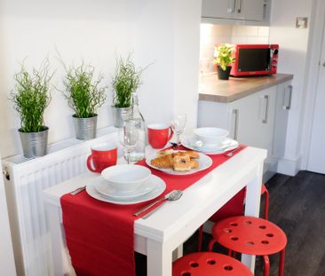 Large Ensuite Double - Gloucester Road - Photo 2