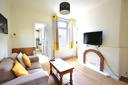 1 bedroom terraced house to rent - Photo 2