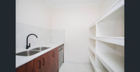 Brand New Family Home in Prime Yanchep Location - Photo 4