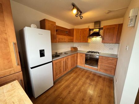 2 bedroom flat to rent - Photo 5