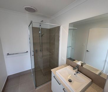 34 Pristine Loop,, Baldivis, WA 6171 - Photo 3