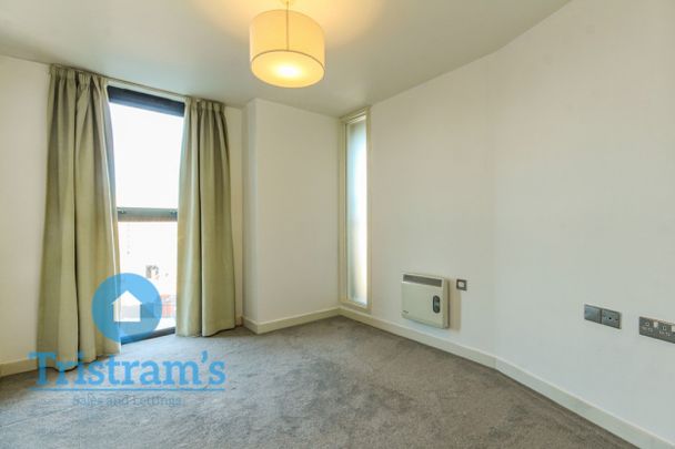 1 bed Apartment for Rent - Photo 1