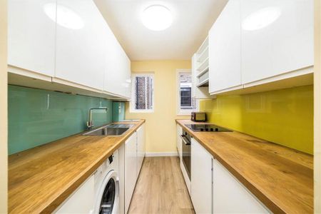 2 bedroom flat to rent - Photo 4