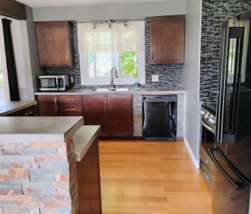 For Lease - 418 Little Avenue Unit# Main Level, Barrie, Ontario - Photo 6