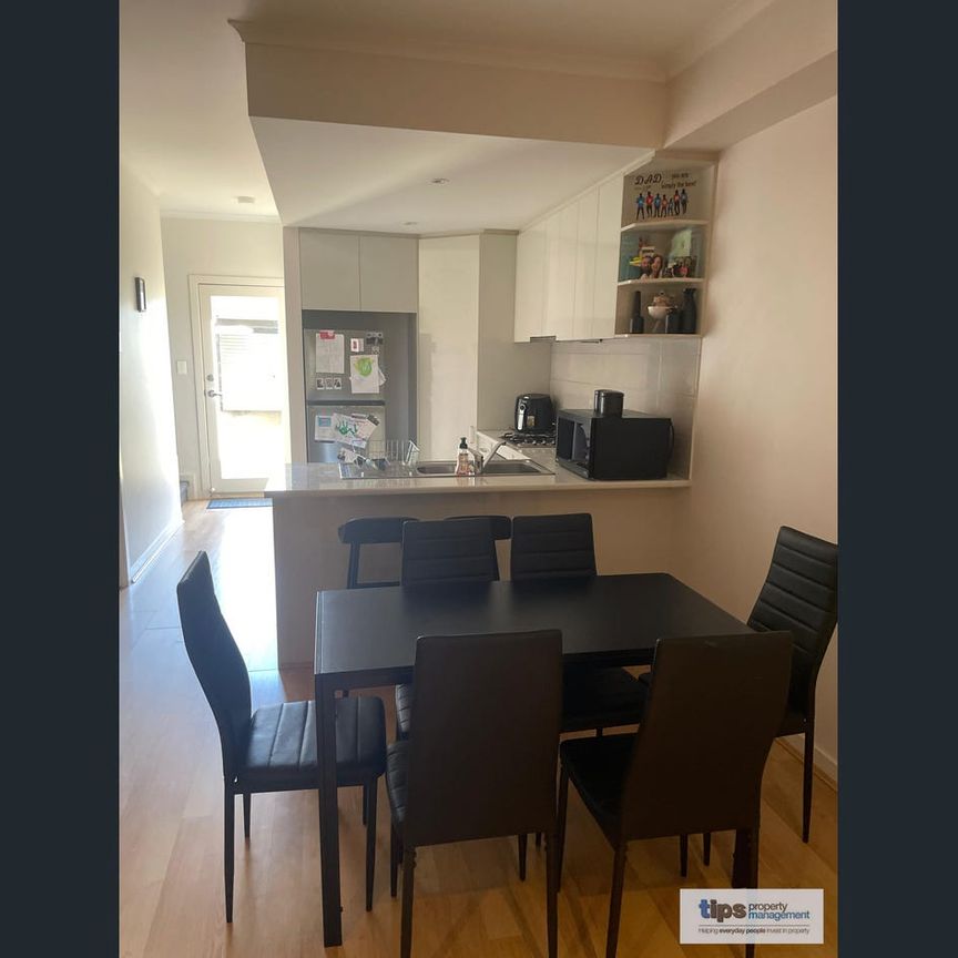 MODERN TOWNHOUSE IN SOUGHT AFTER LOCATION - Photo 1