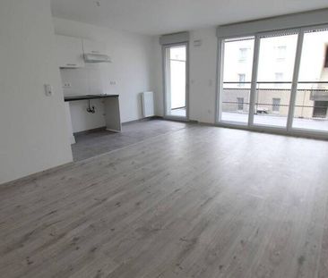 Appartement 3 pièces - - Photo 2