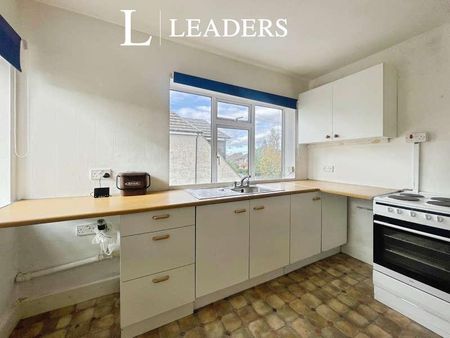 Waltham Road, Boscombe East, BH7 - Photo 5