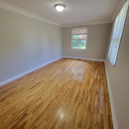 220 Maplewood Avenue Unit 2 - Photo 2