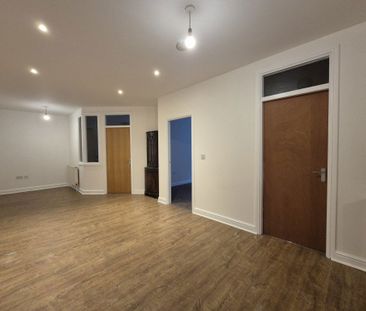 Haden Road, Cradley Heath, B64 - Photo 3