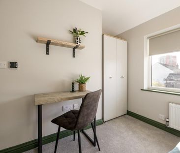 1 bedroom in a house share to rent - Photo 5