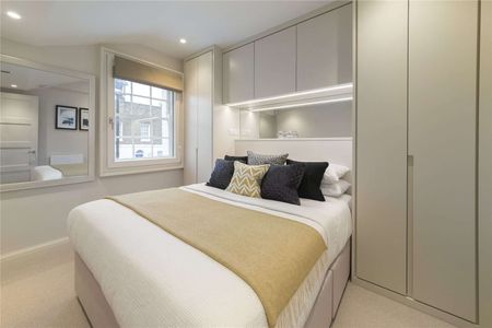 A newly refurbished two bedroom house offering bespoke finishes to create a beautiful home. The property not only offers a high quality of living, they also offer "passive house" principles. - Photo 4
