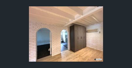 1 BEDROOM APARTMENT WITH UTILITIES INCLUDED! - Photo 2